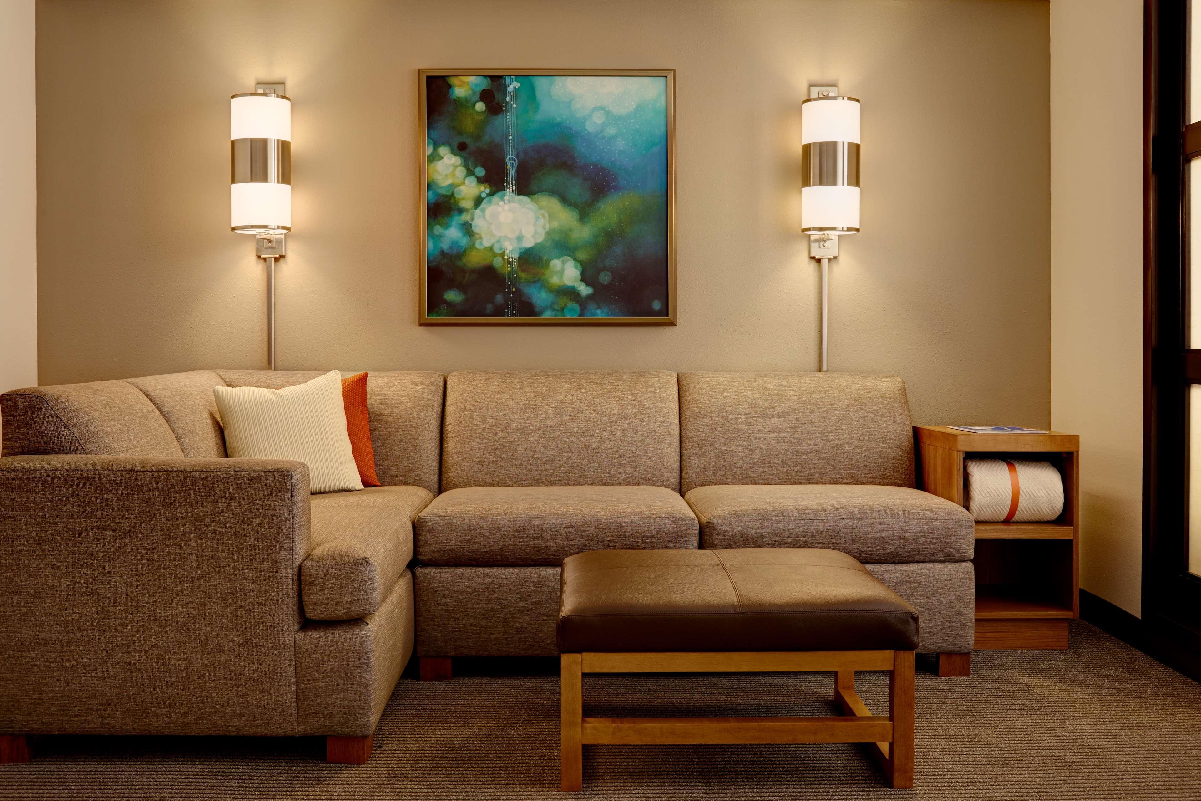 Wyndham Garden Kansas City Airport Экстерьер фото